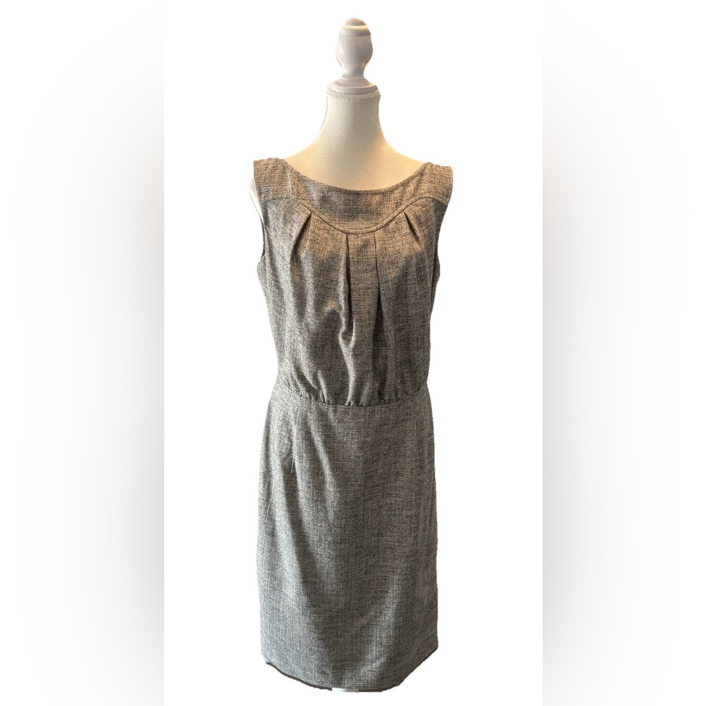 Escada KLEID Wool Silk Blend Grey Tweed Sleeveless Pleated Bodice Dress Sz 38